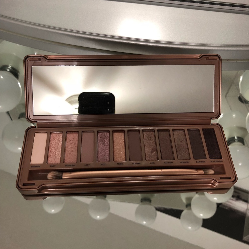 Urban Decay Naked 3
